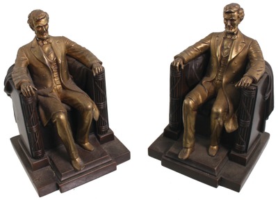 Jennings Brothers Manufacturing Company, Bridgeport, Connecticut: Pair Of Cast Bronze "Lincoln" Bookends