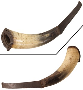 Unmarked: Farrier's Steer Horn Hoof Knife