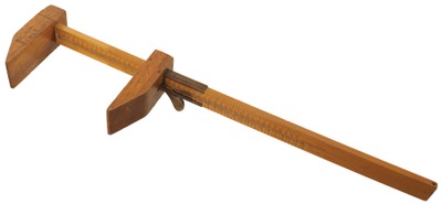 Unmarked: Fancy Boxwood Body Shoe Measure Rule