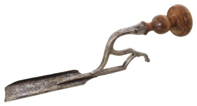 Unmarked: Artfully Crafted Farrier's Butteris