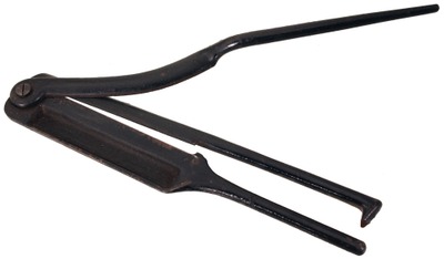 Unmarked: Early Cast Iron Trimming Tool