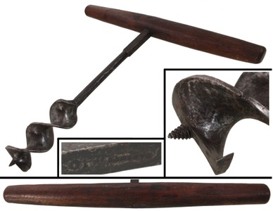 David Bassett, Derby, Connecticut, No. 10: Early 2 1/2" "T" Auger Handle