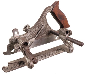 Stanley Rule & Level, No. 143: Extra Clean & Comple Woodworking Plane