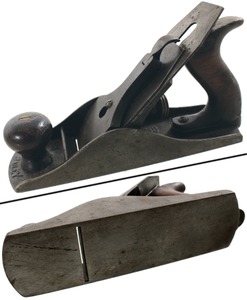 Stanley Rule & Level, No. 4 1/2: Wide, Heavy Smooth Plane
