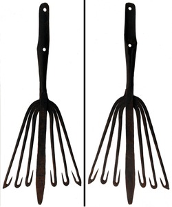 Unmarked: Early Hand Forged Eel Spear