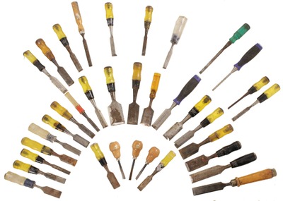 Assorted Makers: Lot Of Later Type Chisels