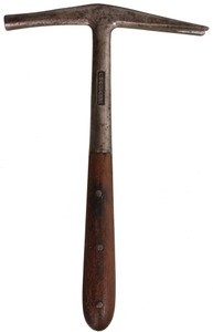 C.S. Osborne & Company, Newark, New Jersey, No. 4: Saddler's Hammer