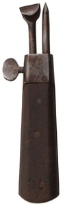 Unmarked: Unus. Small Size Race Knife