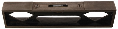 Standard Tool Company, Athol, Massachusetts (unmarked), No. 4: 6" Cast Iron Level