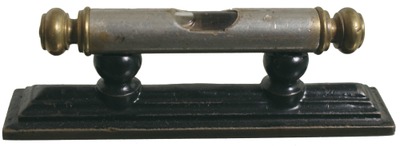 Davis L. & T. Company (Unmarked), No. 10: 4" Pedestal Level