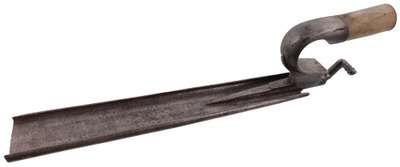 Unmarked: Classic European Farrier's Butteris