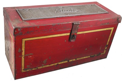 Mack Trucks, Allentown, Pennsylvania: Early "Mack" Truck Tool Box