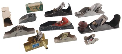 Assorted Makers: Lot Of Small Size Woodworking Plane