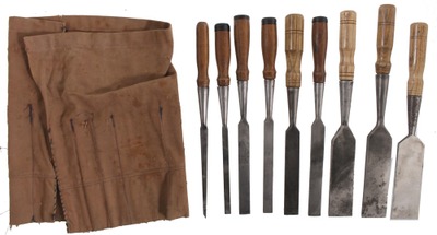 Assorted Makers: Wkg. Set Of Nine Squareded Chisels