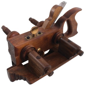 Sandusky Tool Company, Sandusky, Ohio, No. 124: Handled Beech Plow Plane