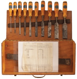 E.A. Berg Manufacturing Company, Eskilstuna, Sweden: Stepped Set Of Ten " "Shark" Brand Chisel