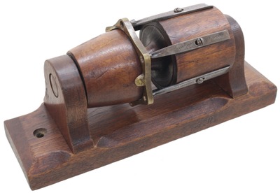 H. Huber, Philadelphia, Pennsylvania: Yeagers Pat. Leather Rounding Machine