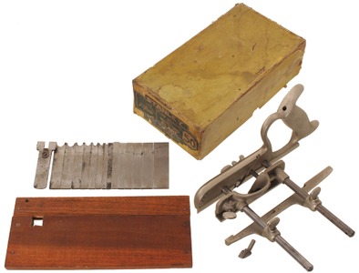 Stanley Rule & Level, No. 50: Fa Light Plow And Be Plane