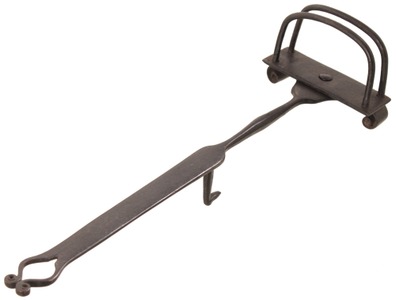 Unmarked: Early Hand Forged Open Hearth Toaster