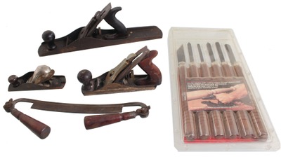 Assorted Makers: Lot Of Sound & Usabl Woodworking Tools