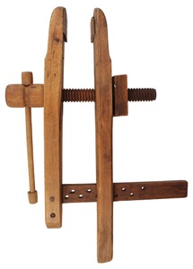 Unmarked: Solid Oak Bench Vise