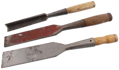 Assorted Makers: Three Clean Timber Frming Chisels