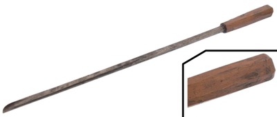 Unmarked: Early Boxwood Hdl. Long Shank Gouge
