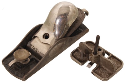 Stanley Rule & Level: Two Extra Clean Woodworking Planes