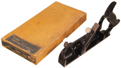 Stanley Rule & Level, No. 192: Cast Iron Rabbet 1" Width