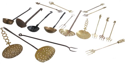 Assorted Makers: Kitchen & Hearth Items Opportunity Lo