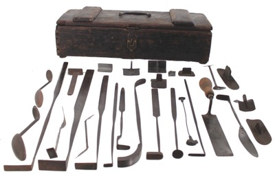 Assorted Makers: Wkg. Set Of Sand Moulder's Tools