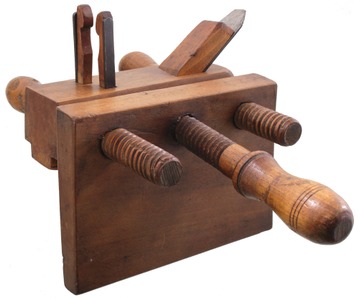 Unmarked: Applewood Body 3 Arm Cooper's Croze