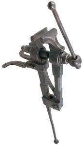 Unmarked: Classic Blacksmith's Post Vise