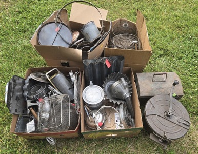 Assorted Makers: Kitchen Tinware Item Opportunity Lot