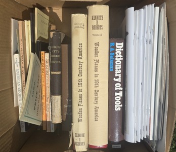 Assorted Makers: Lot Of Tool Related Reference Books