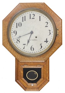 Seth Thomas, Thomaston, Connecticut: Early Oak Body Wall Clock