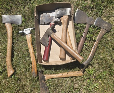 Assorted Makers: Coll. Of Assorted Hatchets