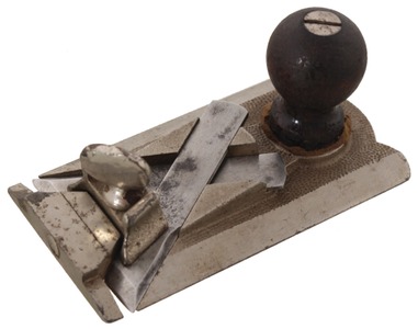 Sargent & Company, New Haven, Connecticut, No. 81: "Showcase Rabbet Side Rabbet Plane