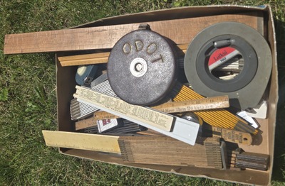 Assorted Makers: Measuring Items Opportunity Lot