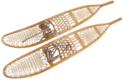 C.A. Lund & Company, Hastings, Minnesota: Pair Of U.S. Militar Issue Snowshoes
