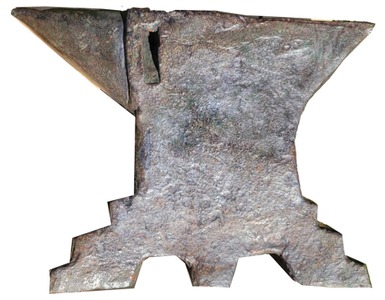 Unmarked: Massive European Blackmith's Anvil