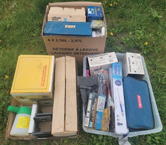 Assorted Makers: Modern Hand Tools Opportunity Lot