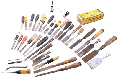 Assorted Makers: Lot Of Asst. Gouges And Chisels