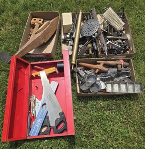 Assorted Makers: Kitchen & Household Items Opportunity Lo