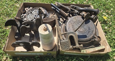 Assorted Makers: Cast Iron Items Opportunity Lot