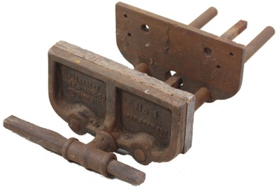 Abernathy Vise & Tool Company, Chicago, Illinois: Patent "Roller Jaw" Woodworking Vise