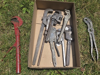Assorted Makers: Lot Of Quick Adjusting Wrenches