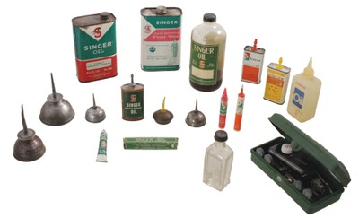 Singer & Company, New York, New York: Coll. Of Sewing Machine Oil Can