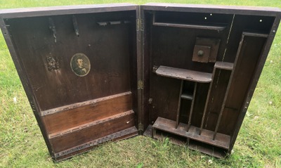 Unmarked: Woodworkers Wall Mount Tool Chest