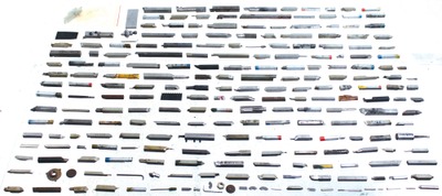 Unmarked: Lot Of Clean Lathe Cutting Tools